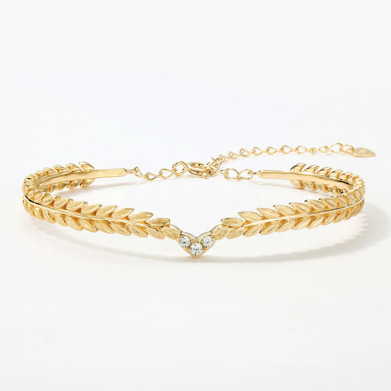 Additional view 3 of the VYLOREN Vintage Olive Branch Bracelet