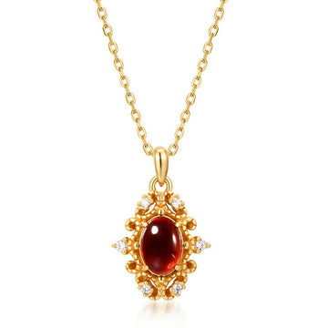 Natural garnet (pendant, chain not included)