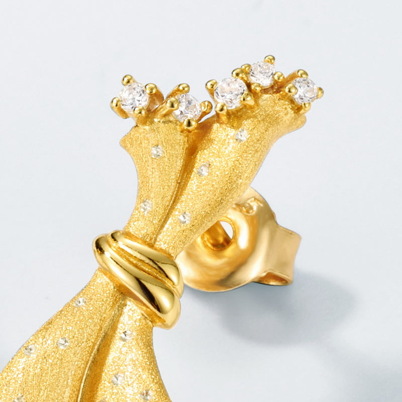 Additional view 4 of the VYLOREN Mini Skirt Brushed Earrings