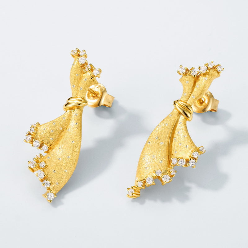 Additional view 3 of the VYLOREN Mini Skirt Brushed Earrings
