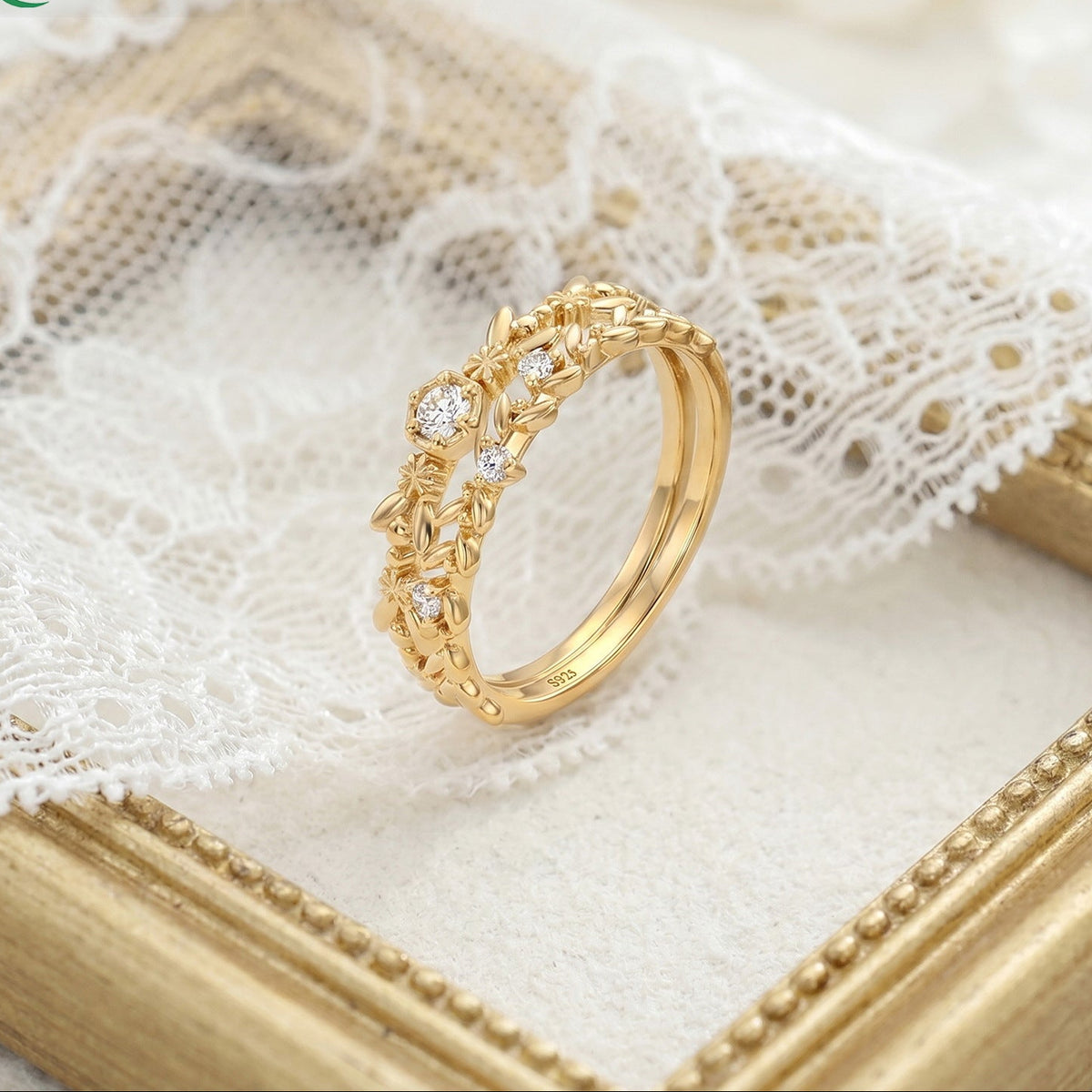 Additional view 2 of the VYLOREN Vintage Leaf Stacked Ring