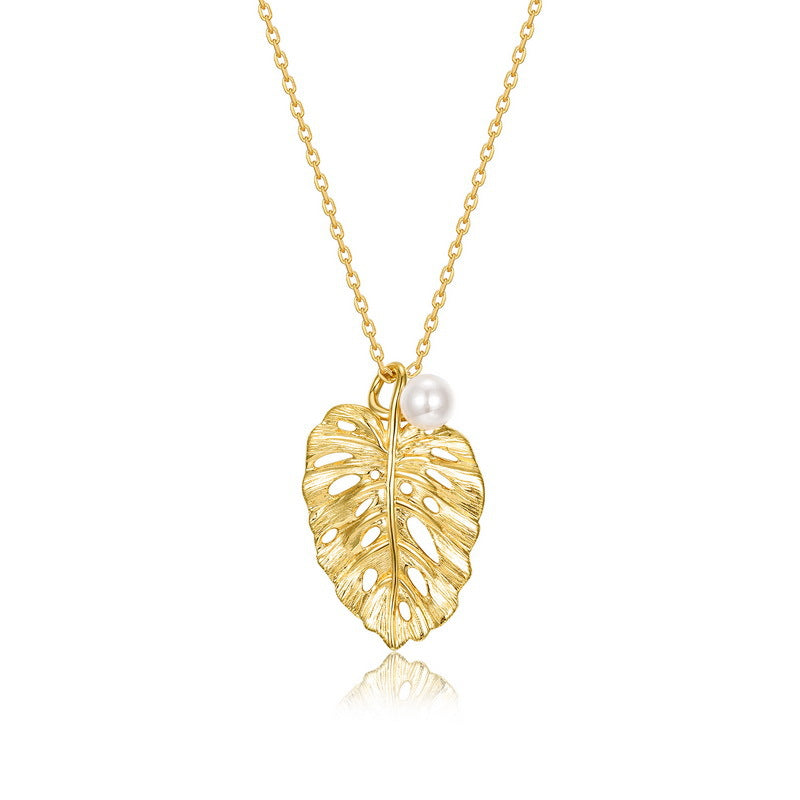 VYLOREN brushed leaf pendant necklace with pearl detail